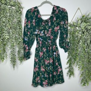 Forever 21 Floral dress size M